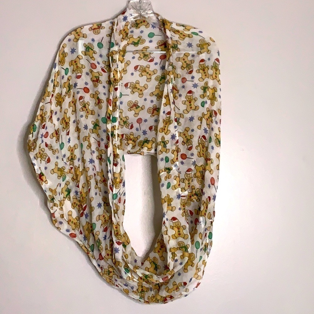 Holiday cheer gingerbread man star print infinity scarf accessory